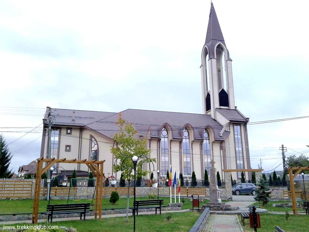 Szent Mihály katolikus templom - Újfalu