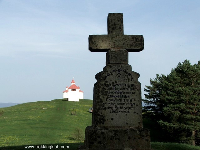 Szent István emlékkereszt - Perkő