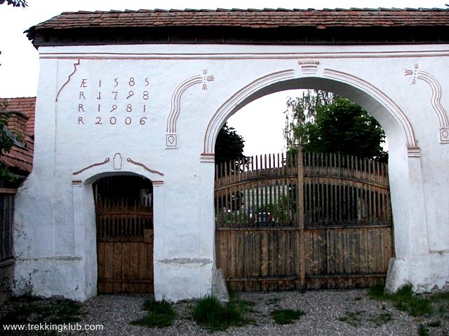 Bors-kúria - Csíkszentkirály