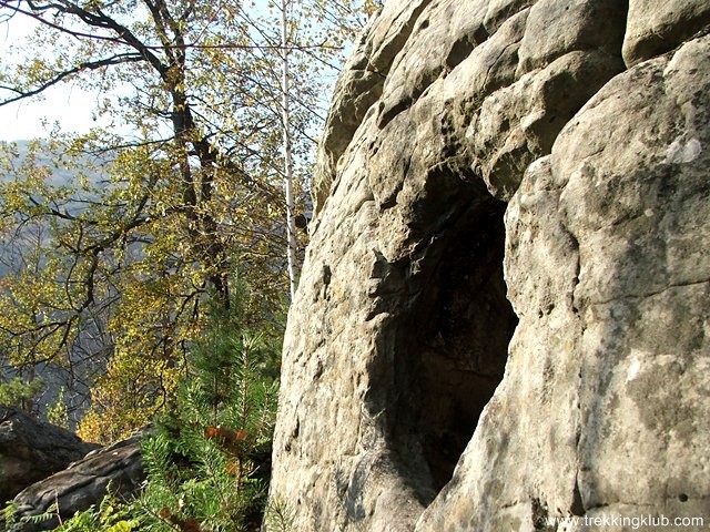 Nagy kőüst - Sólyomkő - Gorzafalva