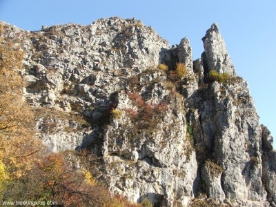 Ticuiata-szikla - Csáklya-szoros, Rejtekhely - Fehér