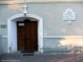 A ferences kolostor bejárata Kájoni János mellszobra Csíksomlyó ferences kolostor