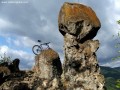 A nagy kőgomba és a sziklamászó bicikli