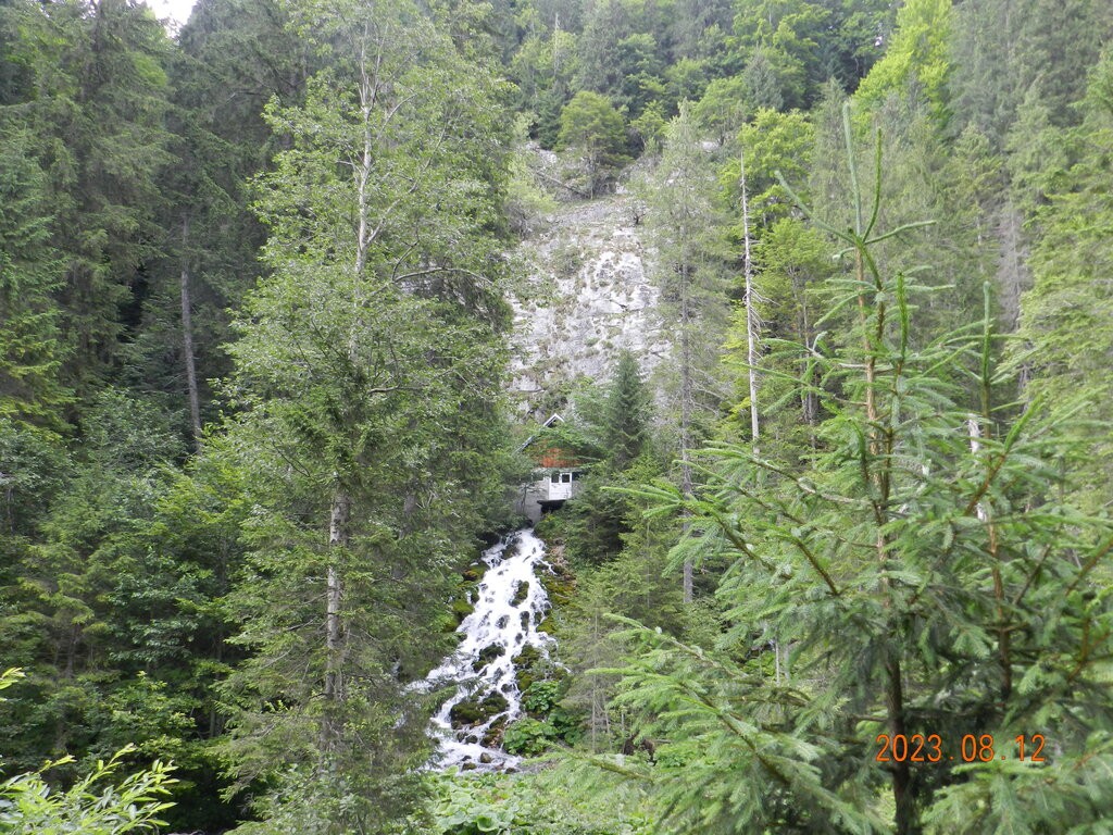 Hétforrás-vízesés - Bucsecs-hegység