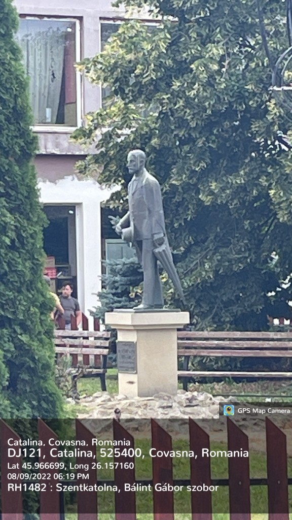 Bálint Gábor szobra - Szentkatolna